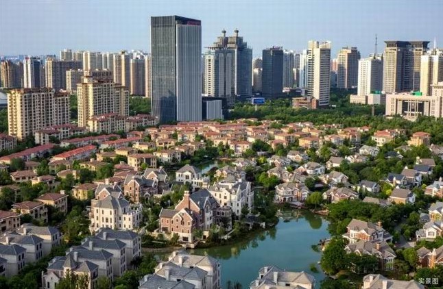 国宝花圃 | 城央藏墅 ，毕生一遇